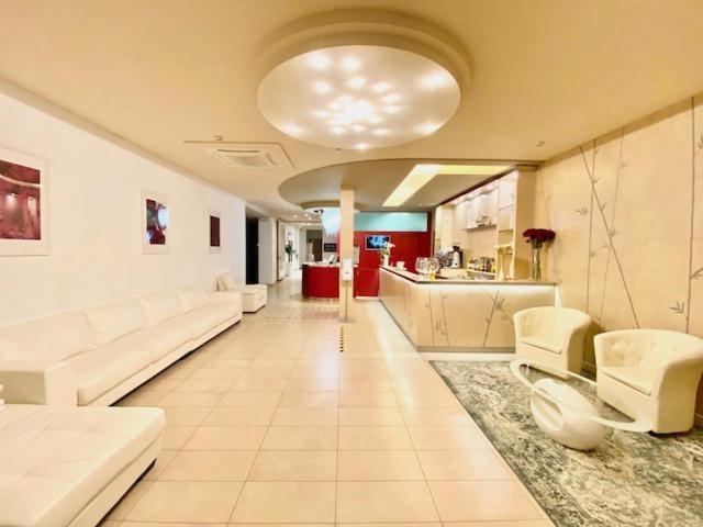 Hotel Cosmopol Cesenatico Eksteriør billede